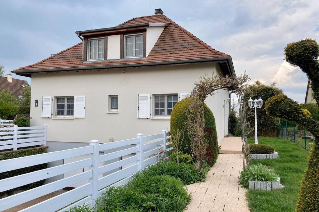Logement moderne et cosy proche de Strasbourg , Colmar et Europapark Erstein Eksteriør billede